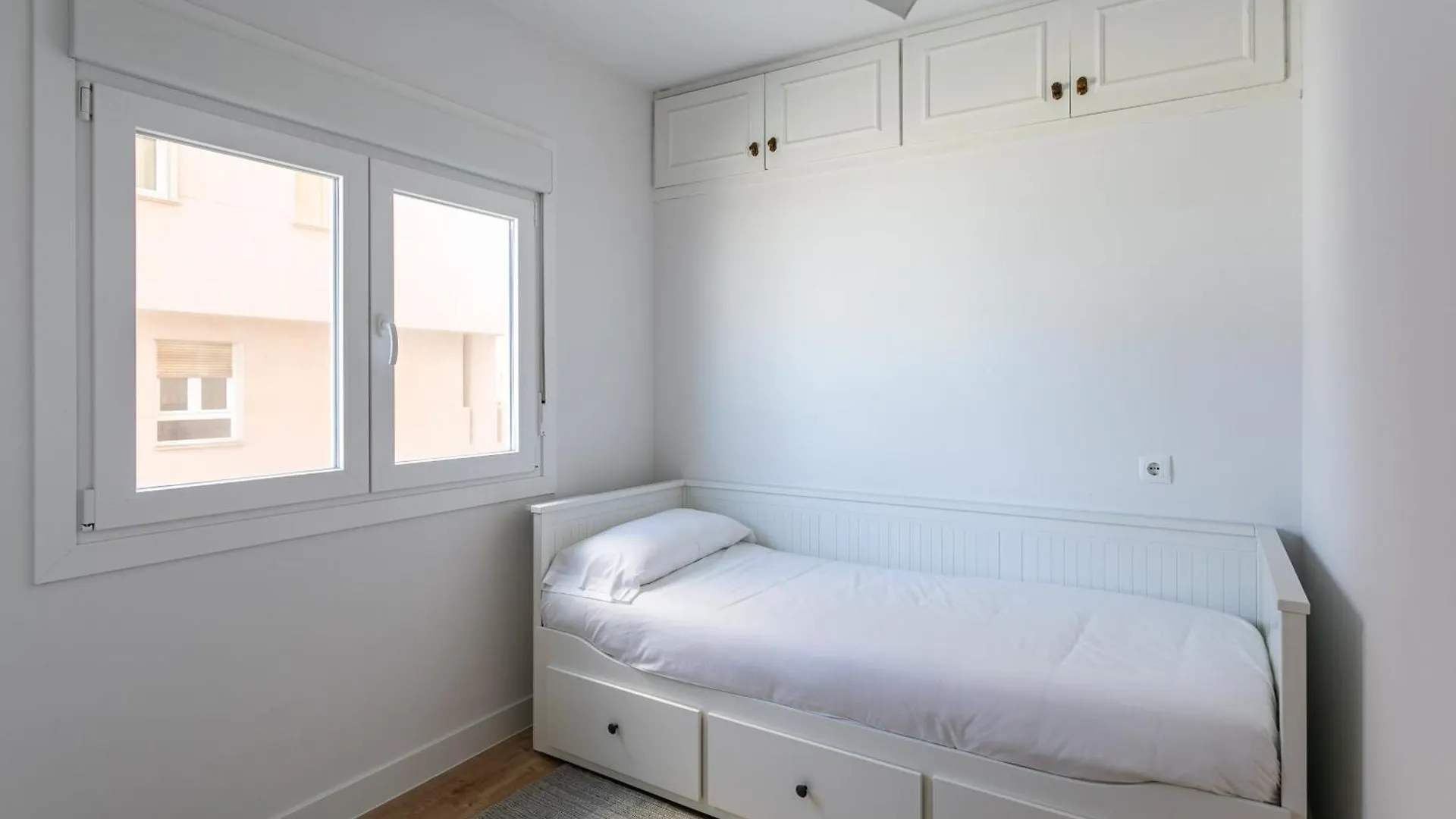 Trendyhomes Zapillo Beach - Primera Linea De Playa Almeria Apartment