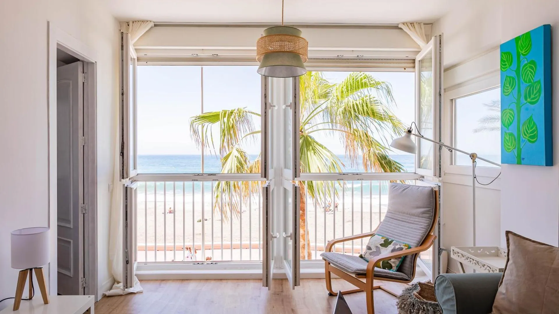 Trendyhomes Zapillo Beach - Primera Linea De Playa contacts